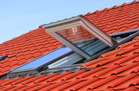 Slideslow roof window